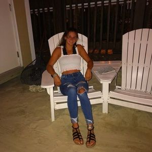 Meet your Posher, Mackie